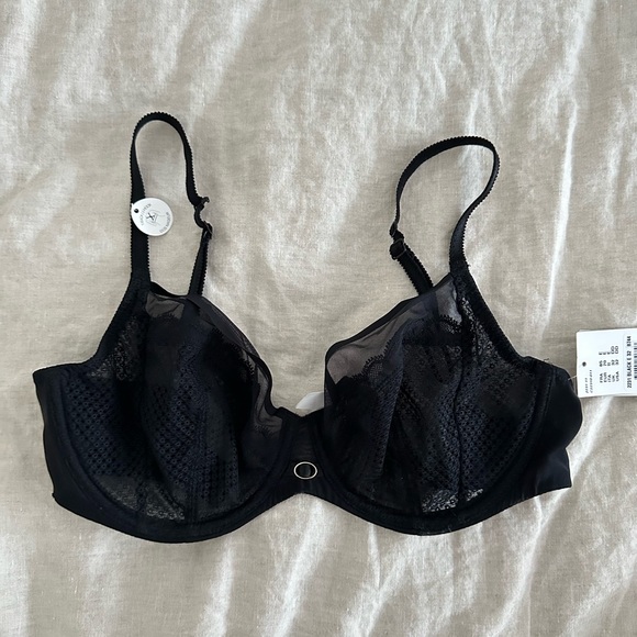 Chantelle black lace bra NWT 32DD - Picture 3 of 4